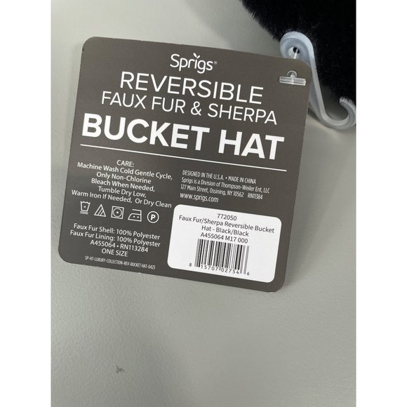 Sprigs Reversible Faux Fur Sherpa Bucket Hat Black Reversible NEW Adjustable - Picture 5 of 5